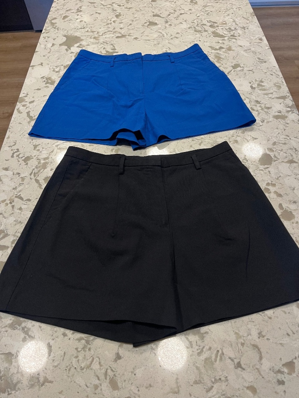 Aritizia Babaton Wool Set of 2 Bundle Black & Blue Tailored Shorts - Size 2 / S